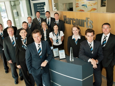 real-estate-team-photo